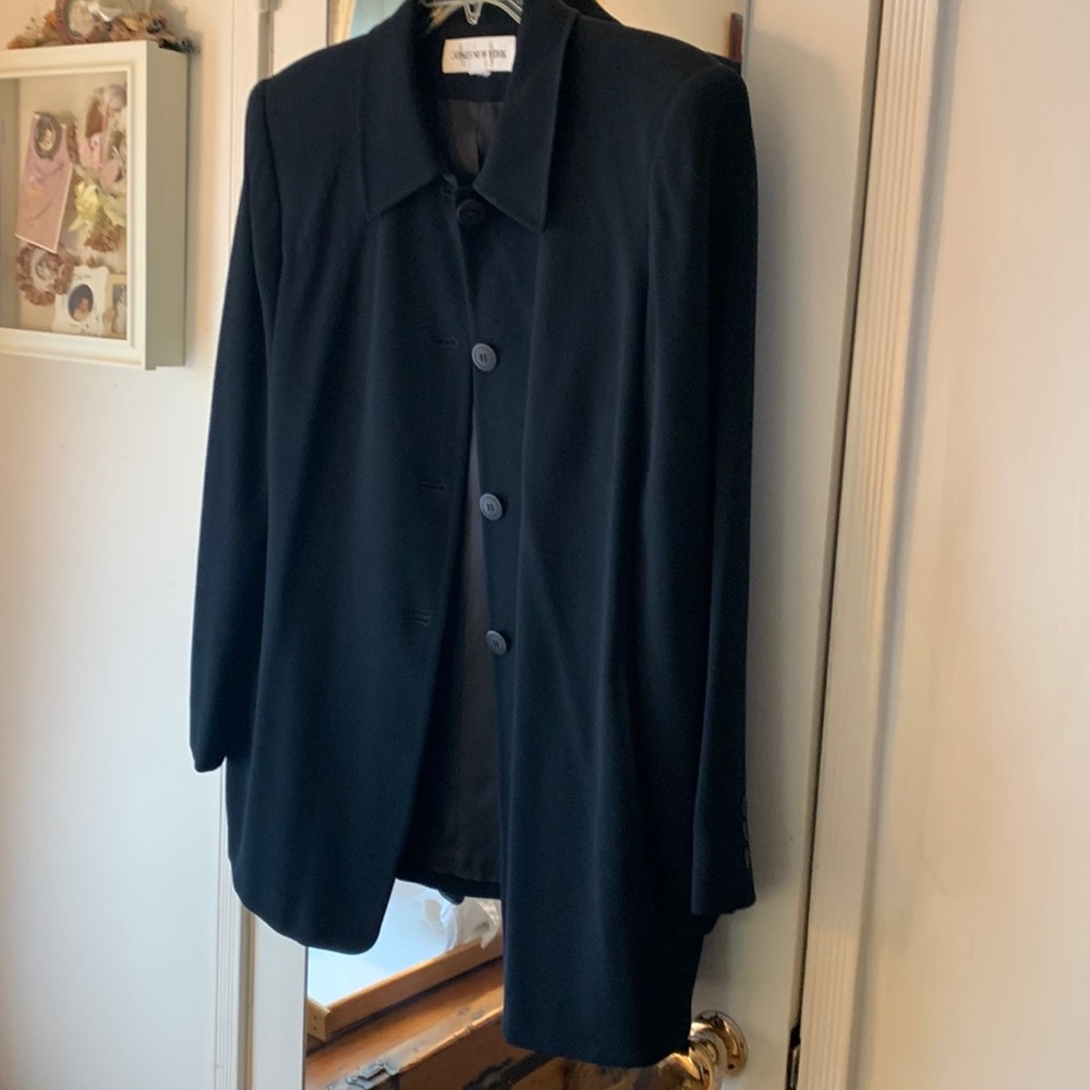 Jones New York navy wool long skirt suit. Size 16